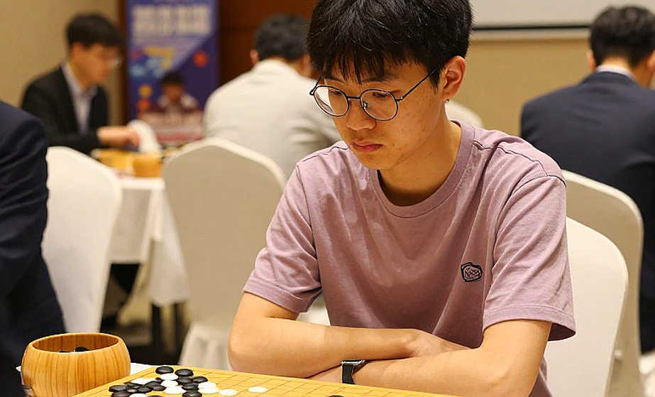 Giải mã chiến thuật kỳ chuyển nhượng: Khi dữ liệu định hình lại cuộc chơi esports